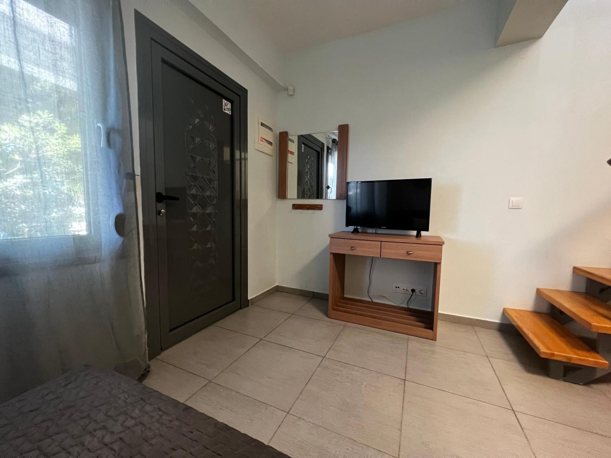 Nikiti Holidays Quarto foto